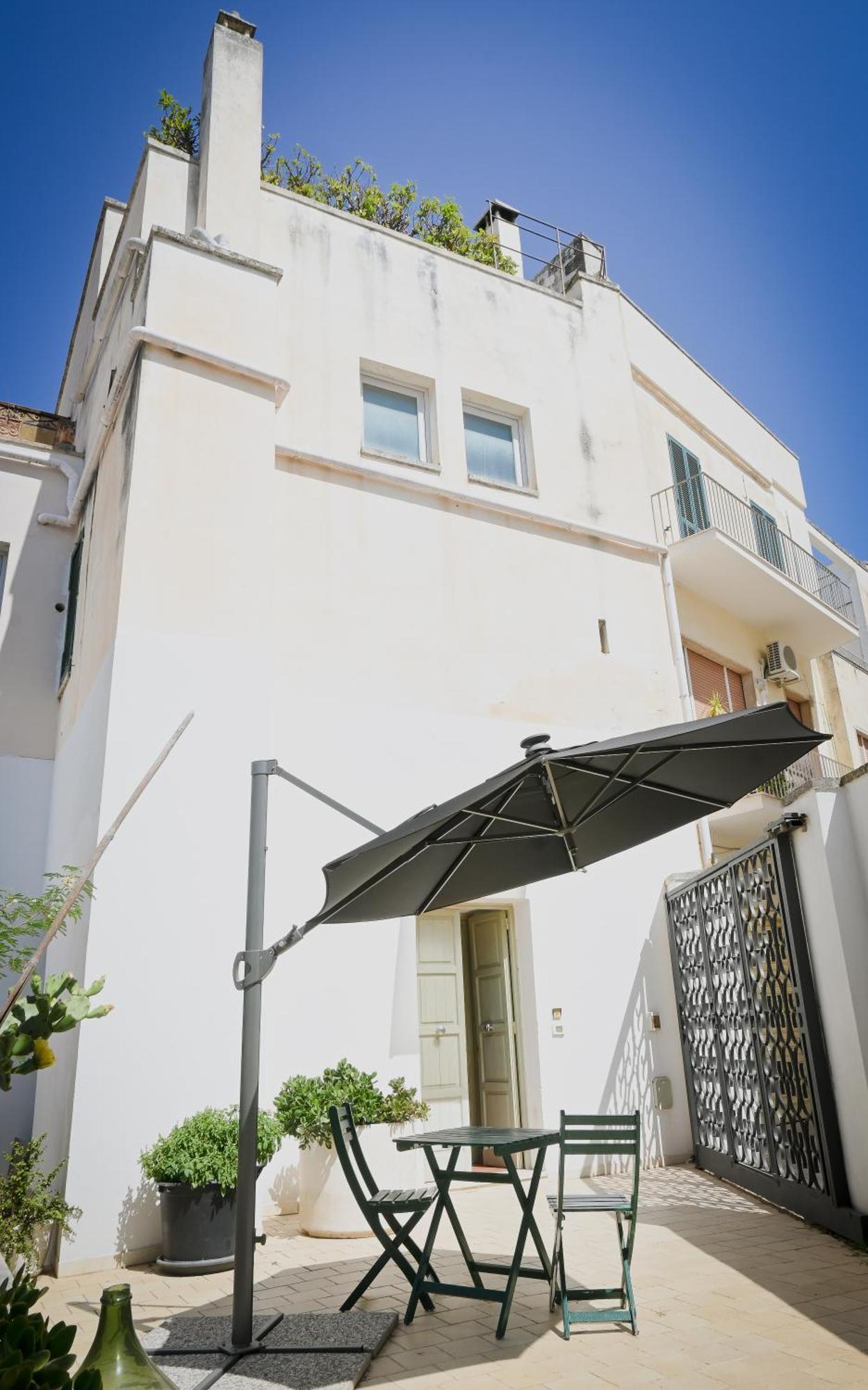 Miro B&B เลชเช ภายนอก รูปภาพ